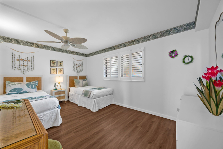 Interior 4, Direct Oceanfront 2BD Condo w Panoramic Views in West Maui-valley Isle 408, Maui
