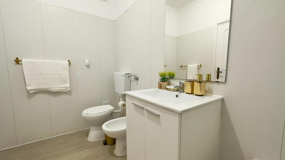 Bathroom 3, QUARTO PRIVADO LISBOA, Sintra