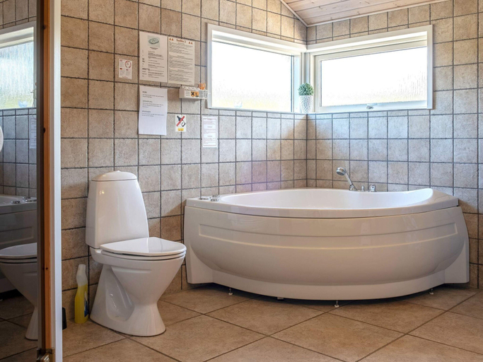 Bathroom, 5 Star Holiday Home in Thisted, Thisted