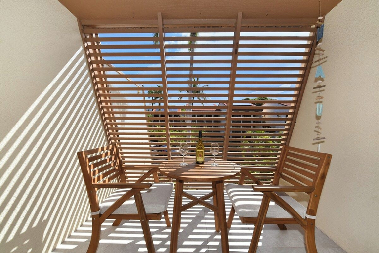 Interior 4, Remodeled 2BD Retreat wAC Pool Near Beach-maui Kamaole E202, Maui