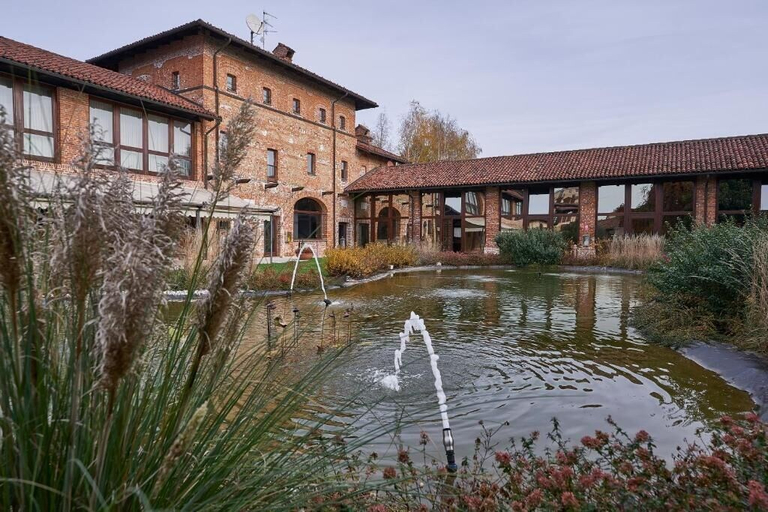 Exterior & Views 2, Relais Cascina Era, Biella