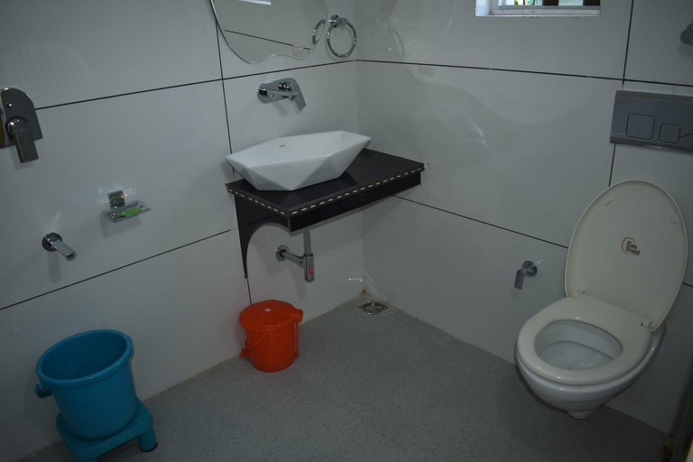Bathroom 4, Royal Galaxy Pahalgam, Anantnag