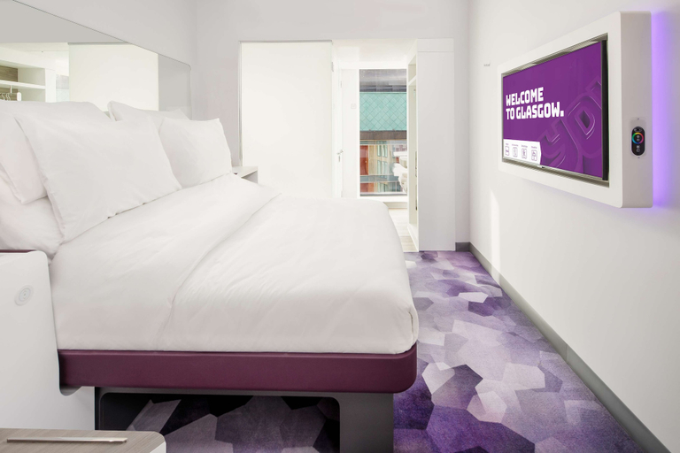 Bedroom 3, YOTEL Glasgow, Glasgow