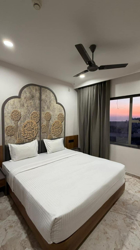 Room 5, Hotel Ishant, Devbhumi Dwarka