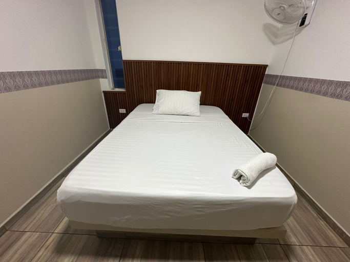 Bedroom 5, Hotel Ebenezer, Restrepo