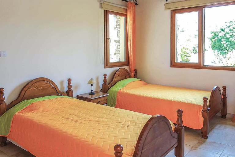 Bedroom 2, Villa Stavroulla