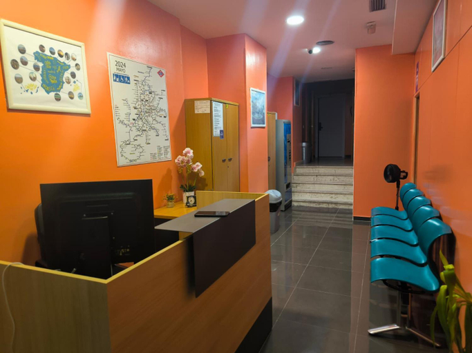 Public Area 2, Hostel Estrella 20, Madrid