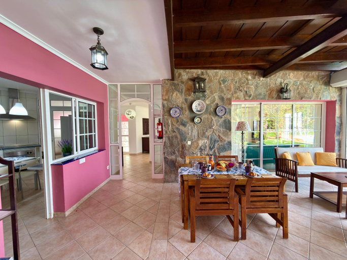 Food & Drinks 4, Villa Dara, Las Palmas