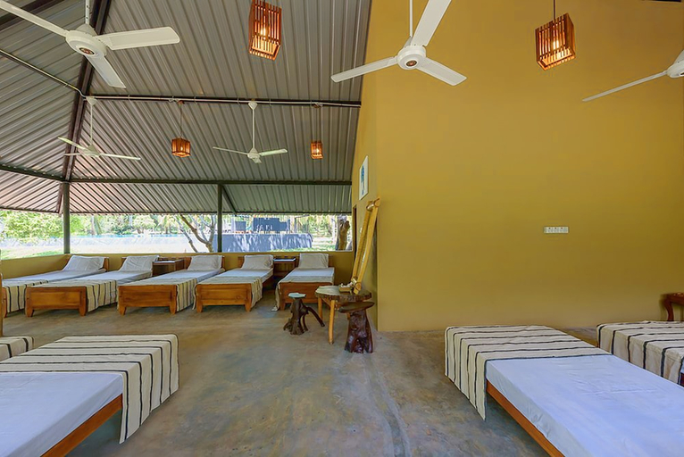 Food & Drinks 4, Thuduwa Camp, Sevanagala