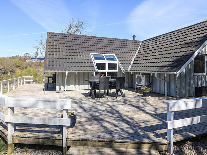 Others 5, 5 Star Holiday Home in Spottrup, Skive