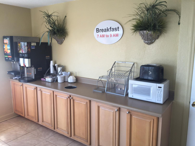 Food & Drinks, Budget Inn, Sumter