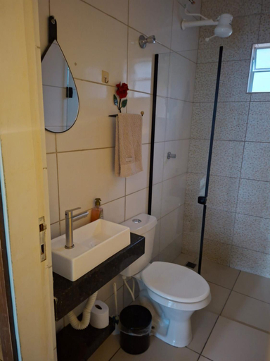 Bathroom 4, Pousada Duende Feliz, São Thomé das Letras