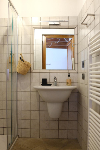 Bathroom 5, Locanda la Napoleonica, Cuneo
