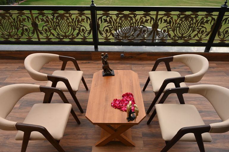 Outdoor dining 5, Ghanshyam Resort, Dahod