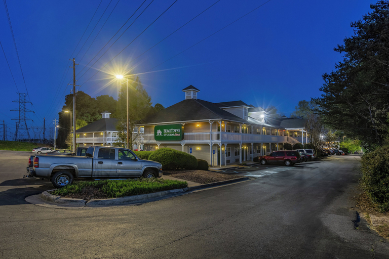 Exterior & Views 2, HomeTowne Studios by Red Roof Atlanta - Norcross South, Gwinnett