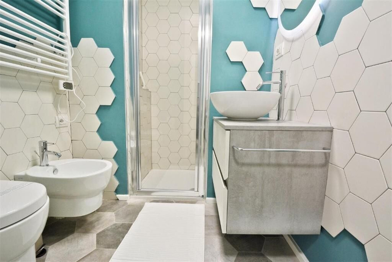 Bathroom 4, Milano Apartments Lombardini, Milano