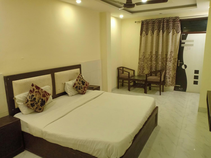Bedroom 3, HOTEL ALPINE, Chandigarh