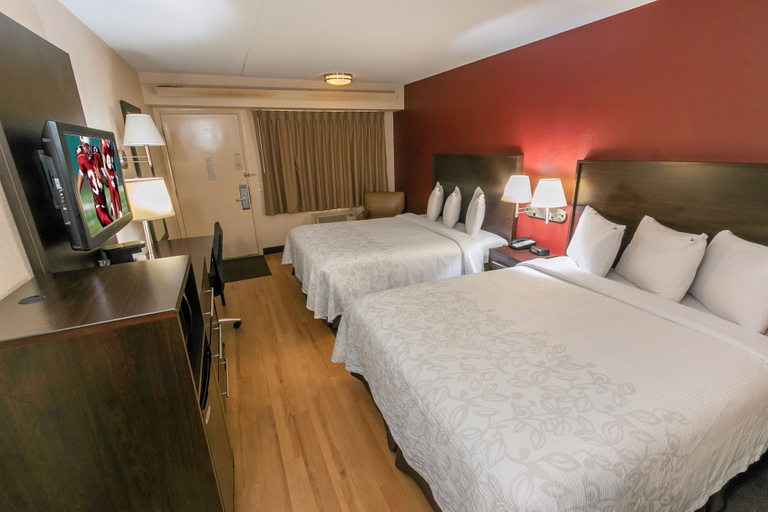 Bedroom 2, Red Roof Inn PLUS+ Washington DC - Oxon Hill, Prince George's