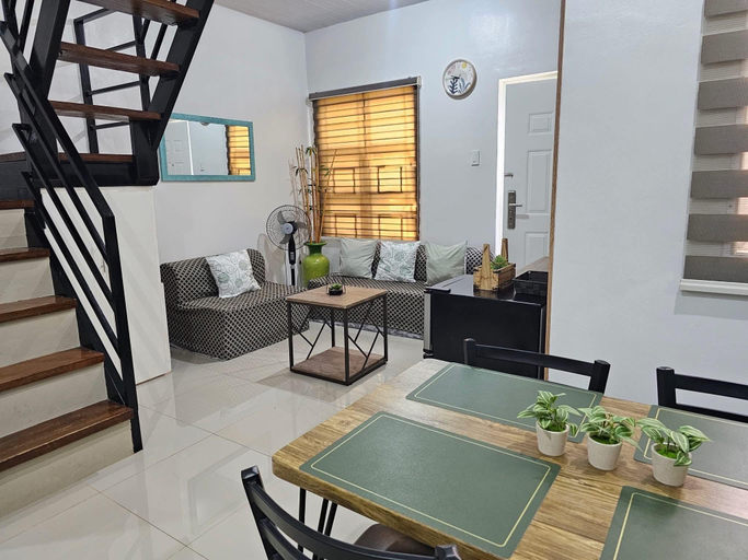 Others 5, Honey Dew Transient House, Mabalacat