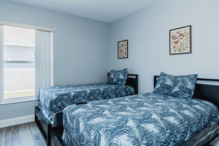 Room 2, 4BR Kissimmee Home Near Disney With Pool, Osceola