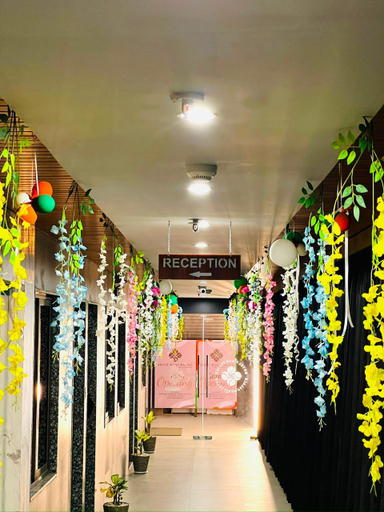 Public Area, siaan palace, Surat