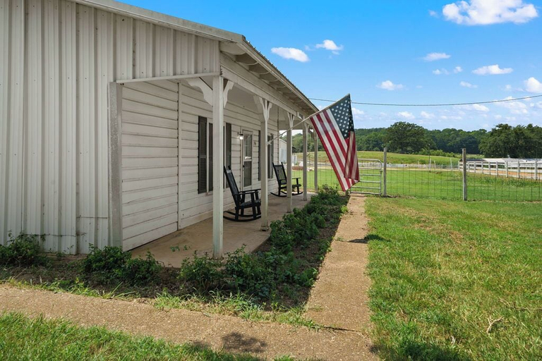 Exterior 5, The Bunkhouse at The Flyin H Ranch, Smith