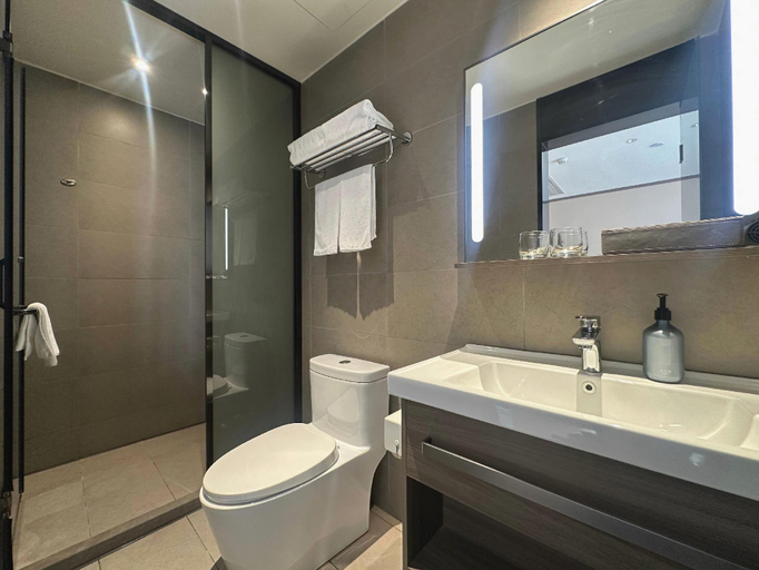Bathroom 3, Hanting Hotel Zhangjiagang Middle Changjiang Road, Suzhou