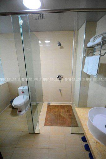 Bathroom 3, Yunding Hotel, Xiantao
