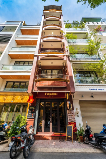 Exterior & Views 2, TagoAmber, District 1