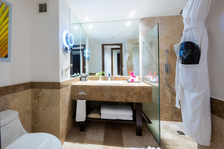 Bathroom 4, Krystal Grand Nuevo Vallarta - All Inclusive, Compostela