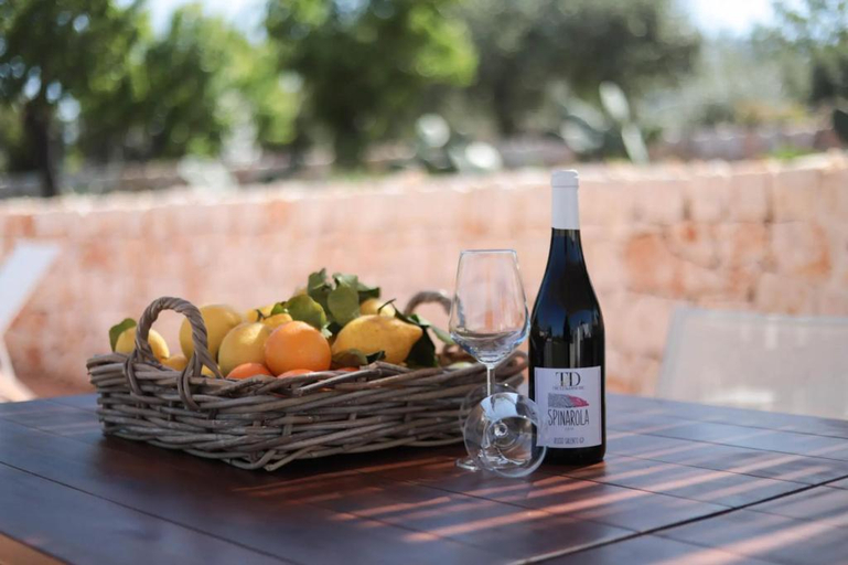 Food & Drinks, TD Lamiamola Stylish Trulli Lamie with Pool, Brindisi
