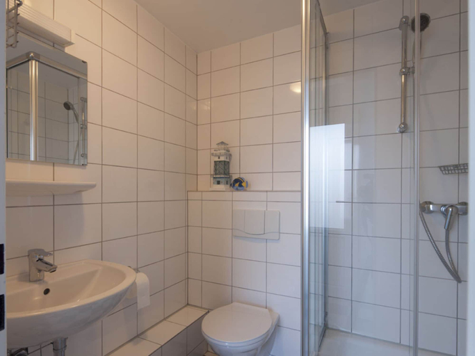 Bathroom 5, Holiday Apartment With 1 Bedroom, Aurich