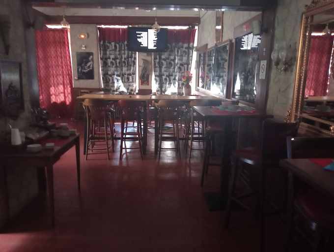 Restaurant 2, l'authentique, Cher