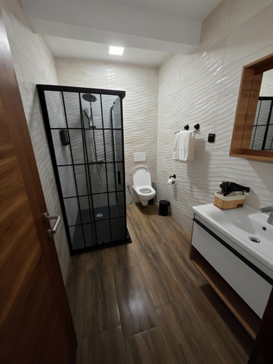 Bathroom 4, Villa Sarajevo Heights ex Villa Kolonija, Sarajevo