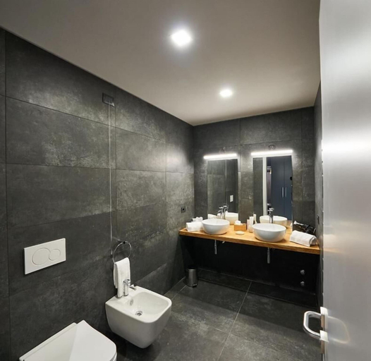Bathroom 5, Relais Cascina Era, Biella