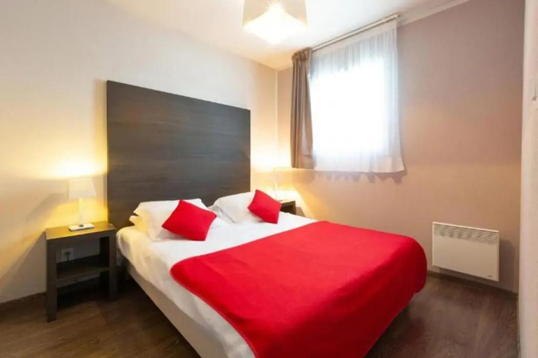 Bedroom 5, Vacancéole - Les Chambres de la Baie, Ille-et-Vilaine