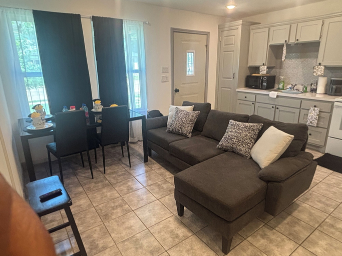 Living area 3, Herrling Home, Dallas