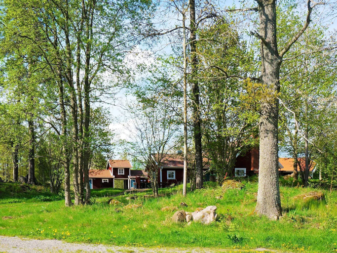 Others 5, 6 Person Holiday Home in Asarp, Falköping