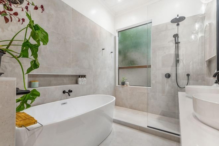Bathroom, Tranquil Haven 2 Br and 1.5 BA Villa, Waitakere