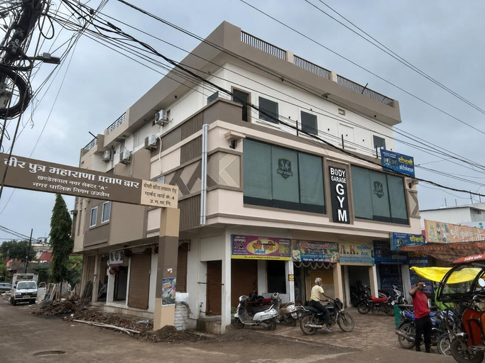 Exterior 2, Hotel Varun, Ujjain