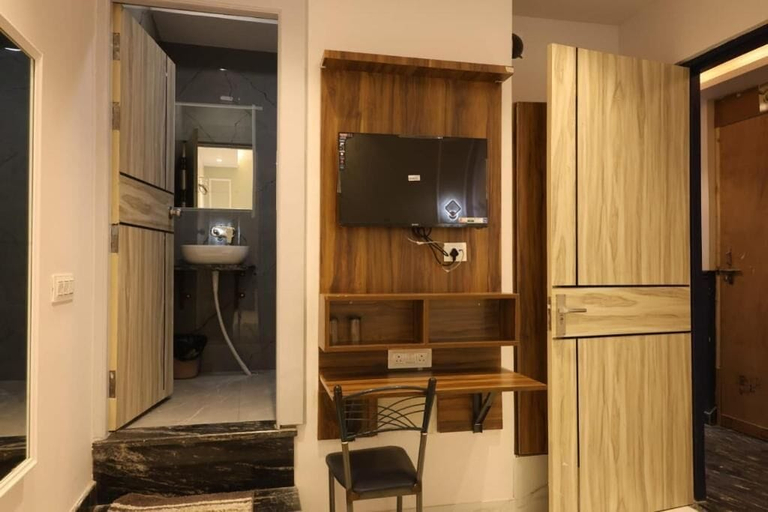 Interior 2, AACHMAN HOTEL RESTAURANT, Bulandshahr