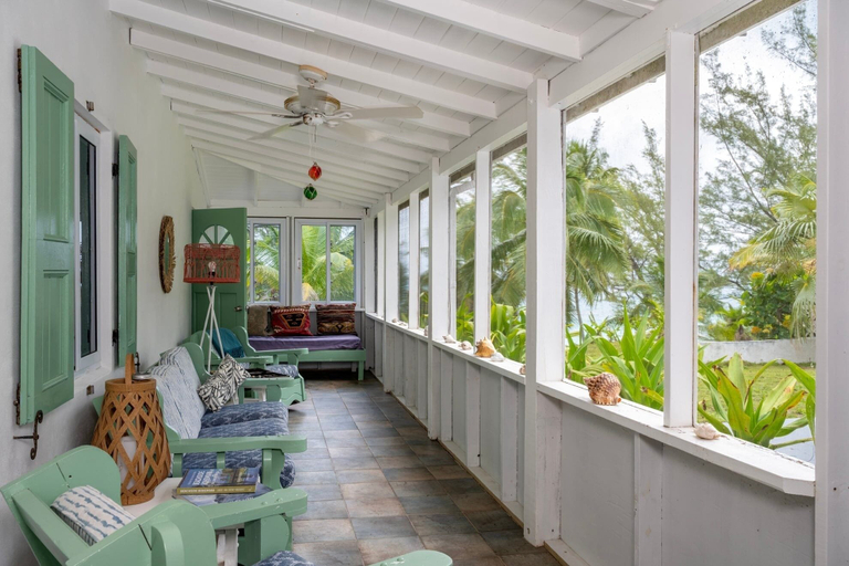 Food & Drinks, Poponi House 2 Bedroom Home