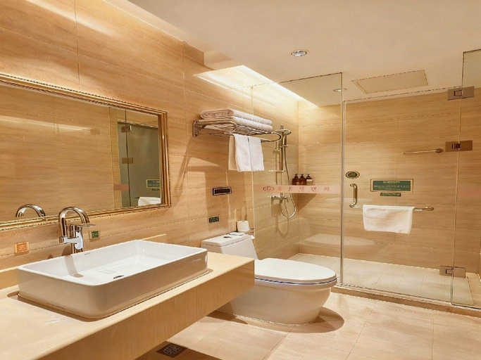 Bathroom 3, Vienna Hotel Guangxi Guigang Pingnan Central Plaza, Guigang