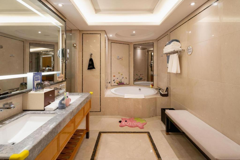 Bathroom 4, Kunshan Hotel, Suzhou
