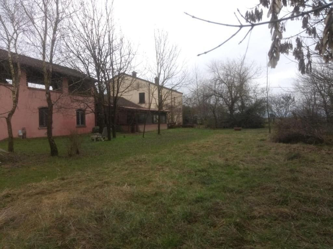 Others 5, B&B ARCADIA, Pavia