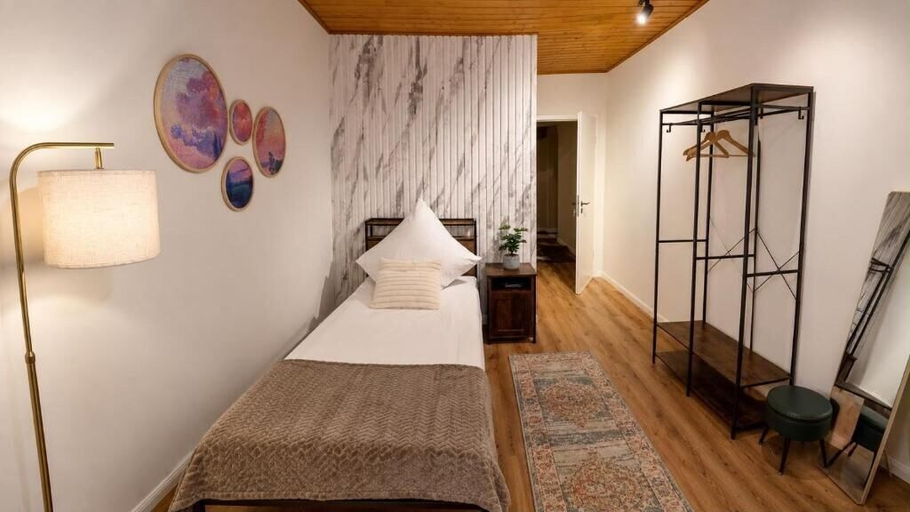 Room 4, Villa Johannes, Bayreuth
