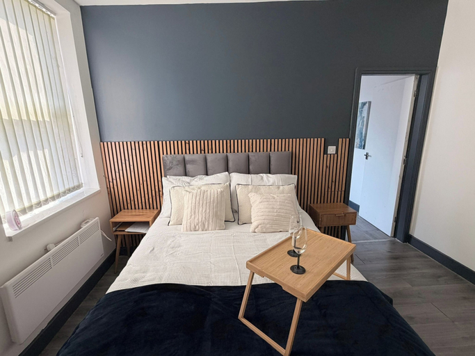 Room 3, Wolverhampton City Apartment - Modern & Cozy Stay, Wolverhampton