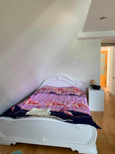 Bedroom 2, Genio lizdas, Varėnos