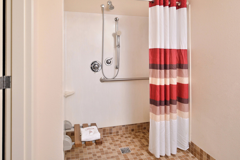 Bathroom 4, Red Roof Inn Merrillville, Lake