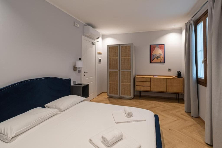 Bedroom 4, 23 SUITES, Trieste